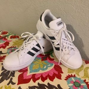 Adidas Grand Court Size 10